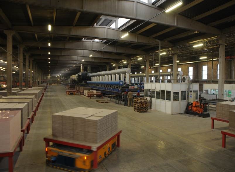 Produzione e handling grandi formati, Sacmi partner strategico per Usak Seramik