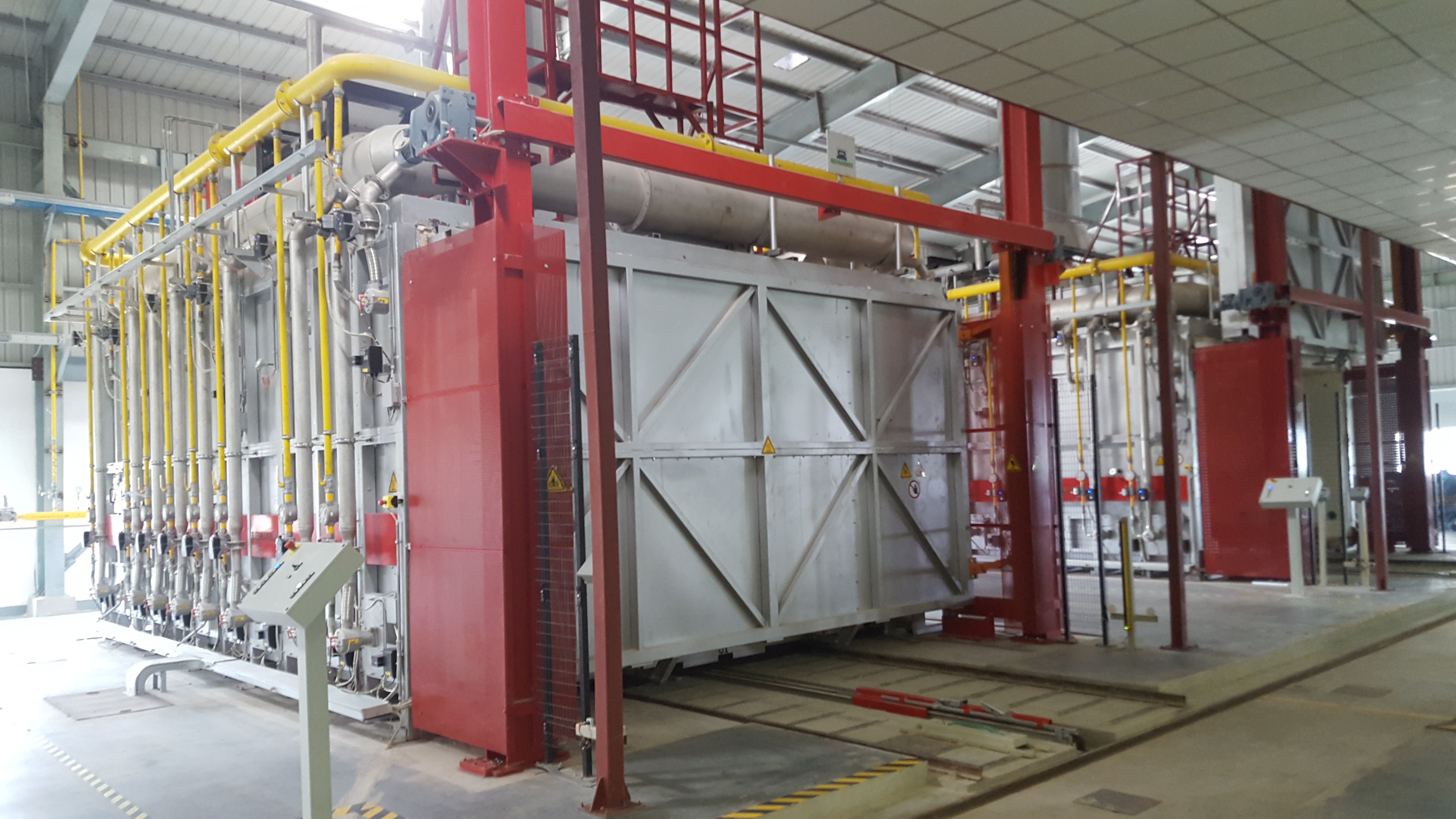 Garanzia Sacmi-Riedhammer per Charu Ceramic Bangladesh